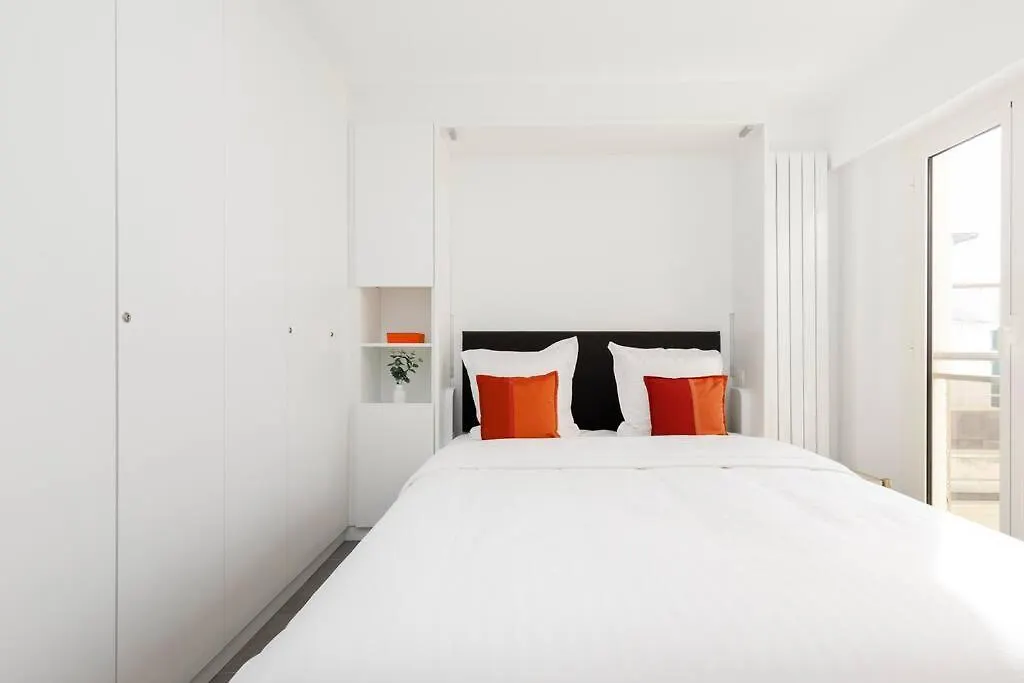 On La Croisette - 2 Beds 2 Baths Apartment Cannes France